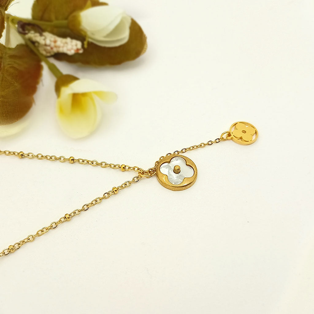 Mother of Pearl Clover Drop Necklace