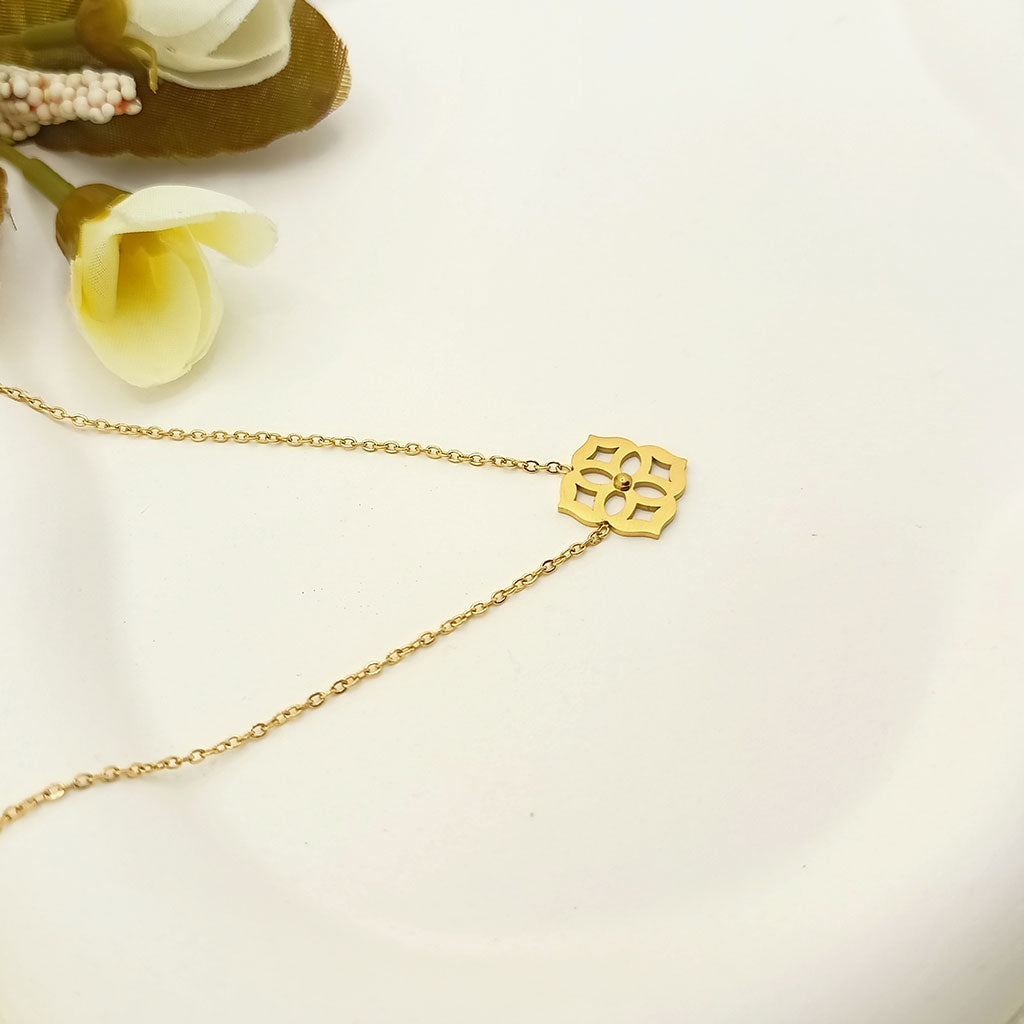 Geometric floral cut-out pendant