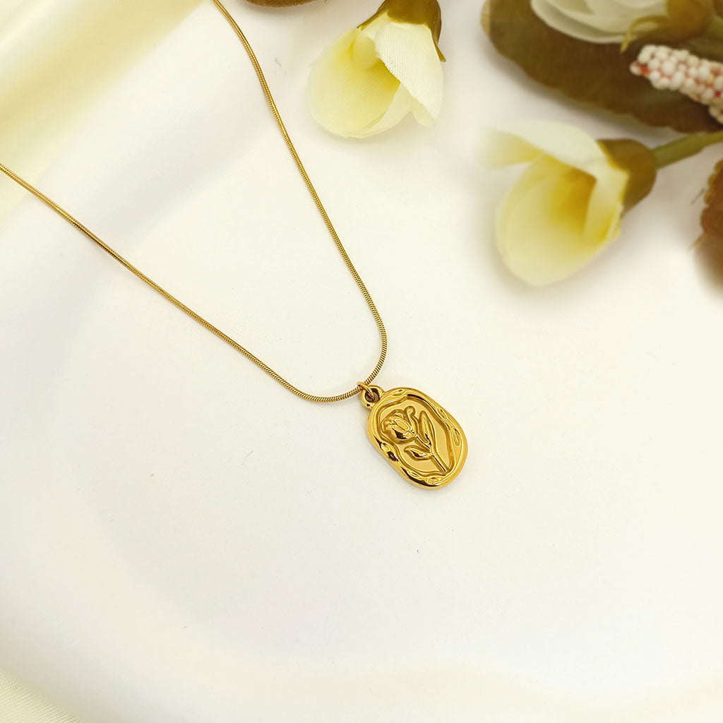 Vintage Wax Seal Floral Pendant Necklace