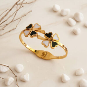 dual clover bangle ( free size)