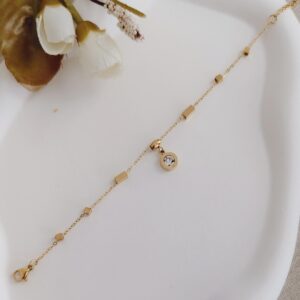 crystal drop minimal chain bracelet