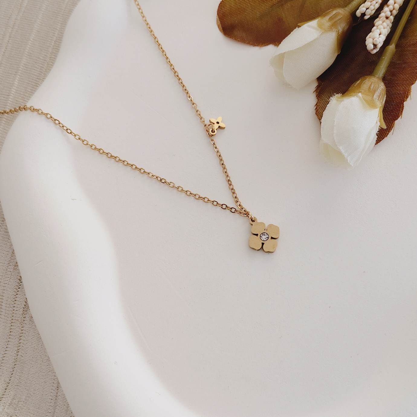 four leaf clover pendant necklace four leaf clover pendant necklace