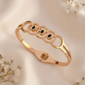 black heart charm bangle