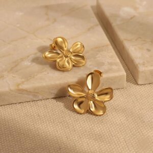 floral stud earrings